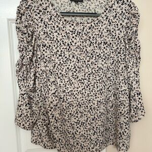 Floral Print Women's Top - Black and White